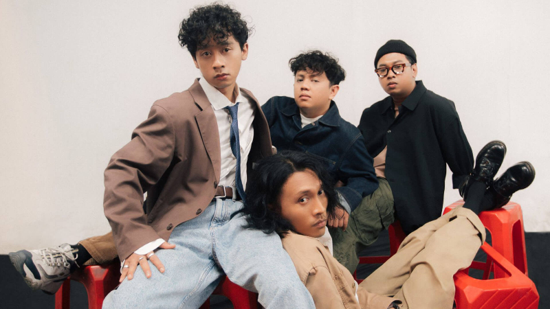 Image ALBUM BARU COLDIAC HINGGA ATURAN BIKIN STIKER WA