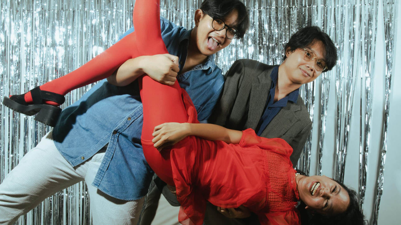 FINALLY, GRRRL GANG RILIS ALBUM SPUNKY!